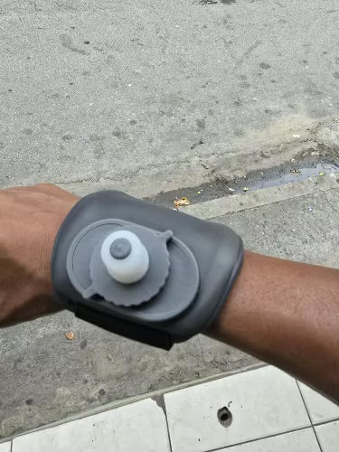 AquaCuffs-Stay Hydrated On Your Runs